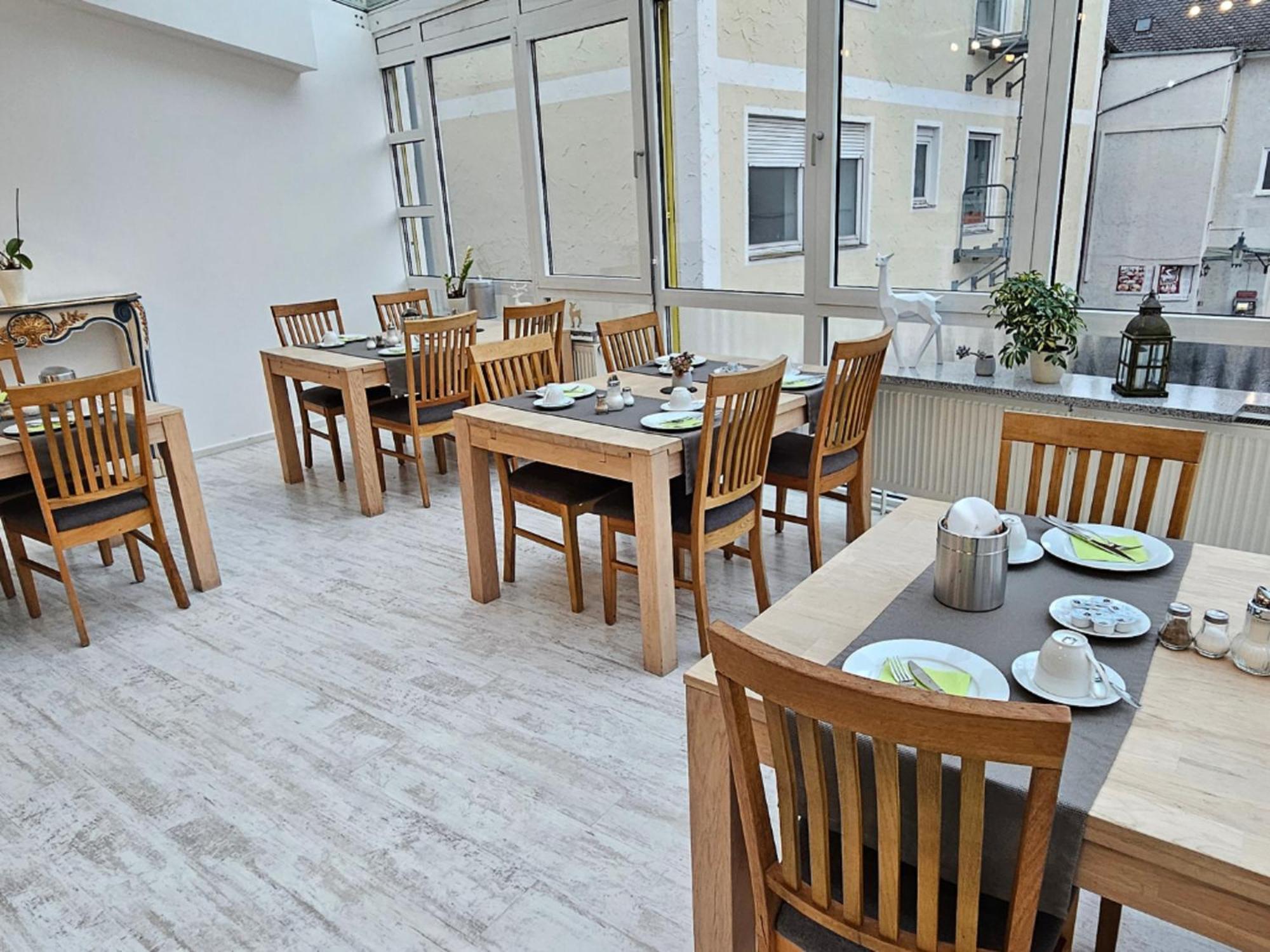 Hotel Hirsch Günzburg Eksteriør bilde