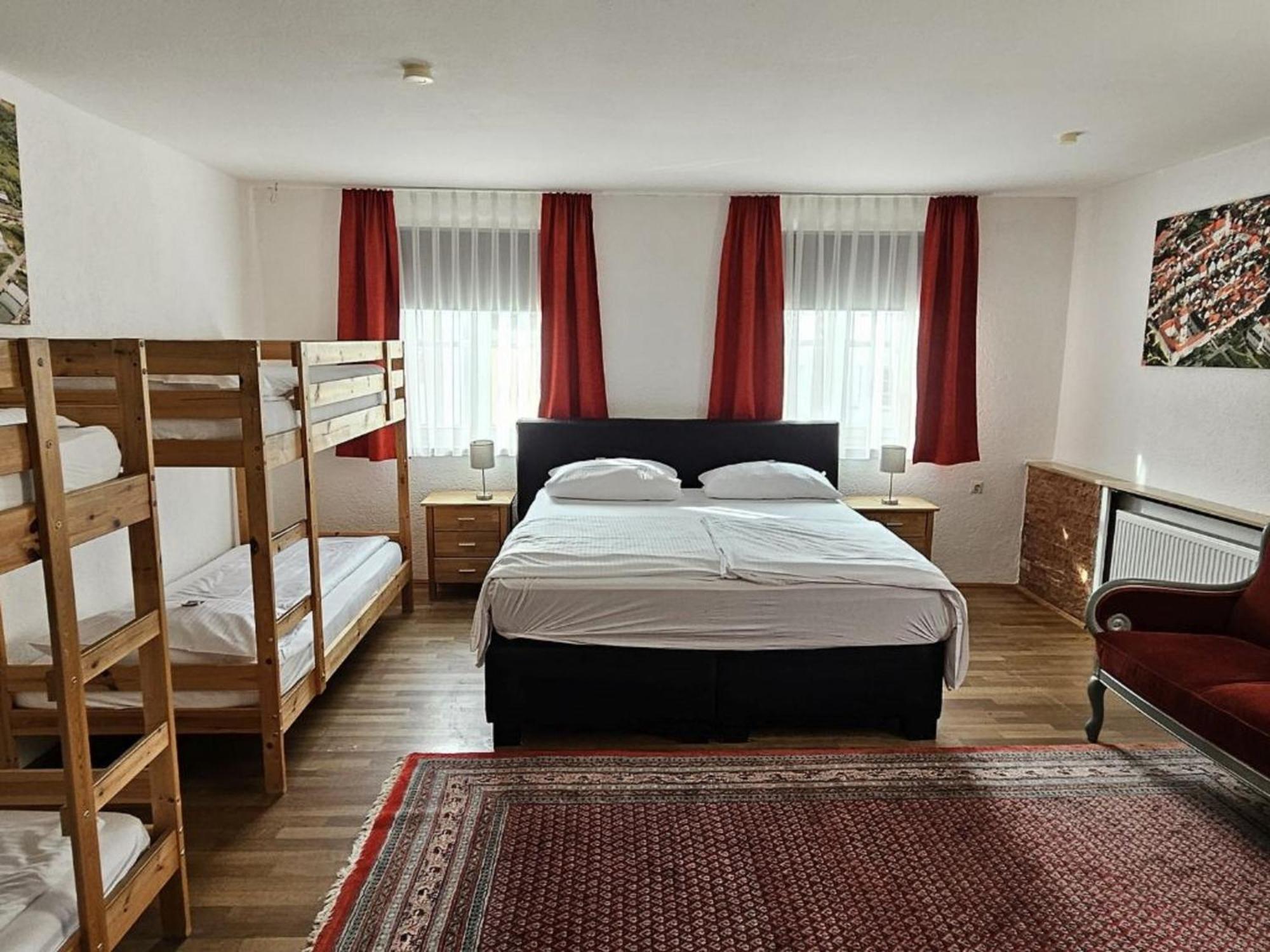 Hotel Hirsch Günzburg Eksteriør bilde