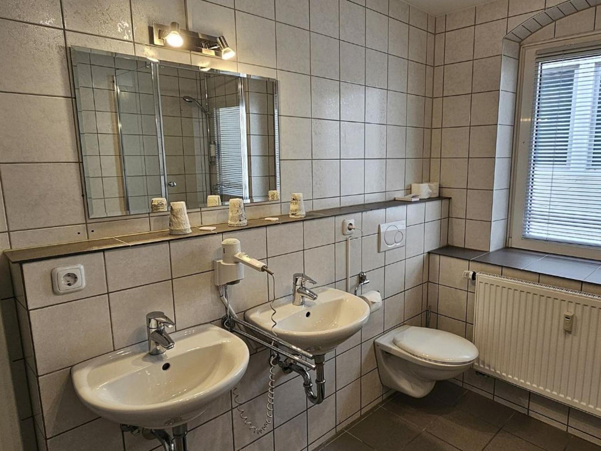 Hotel Hirsch Günzburg Eksteriør bilde
