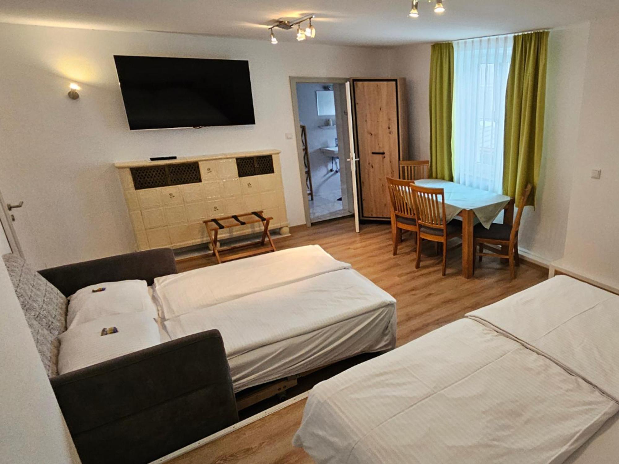 Hotel Hirsch Günzburg Eksteriør bilde